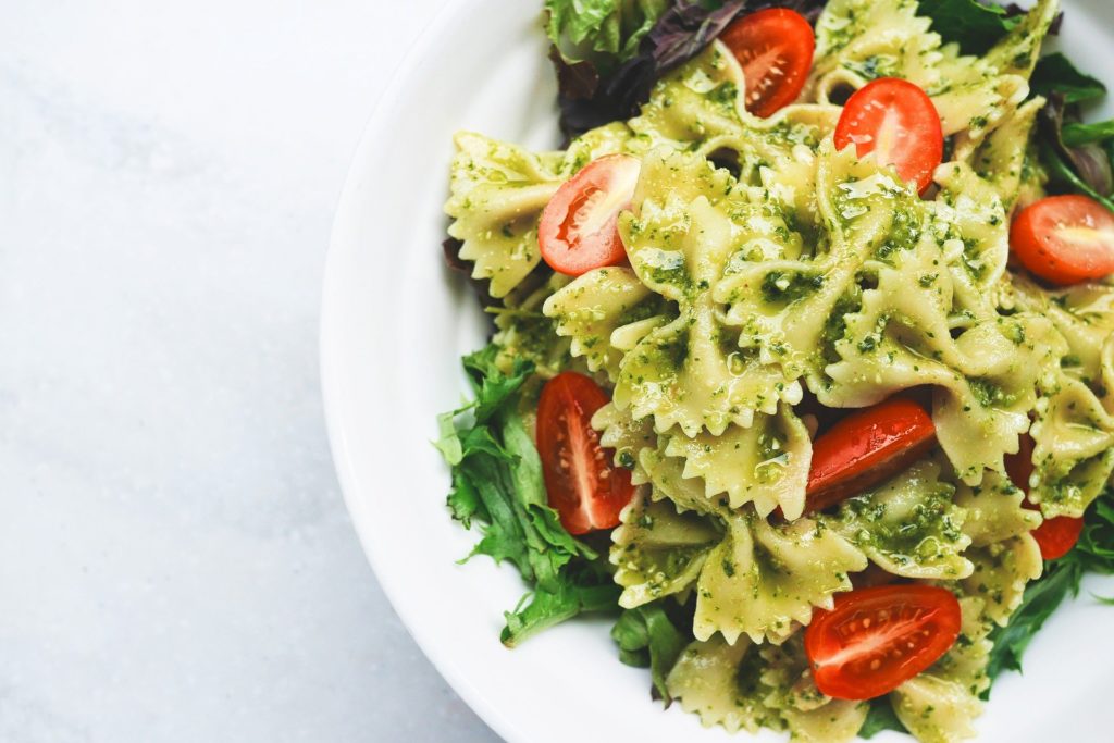 cheat meals pasta tomato salad healthy